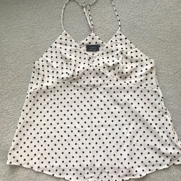 NWOT Cute Adjustable spaghetti strap tank top - Picture 3 of 6